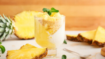Receita de Mousse de ananás com natas e leite condensado