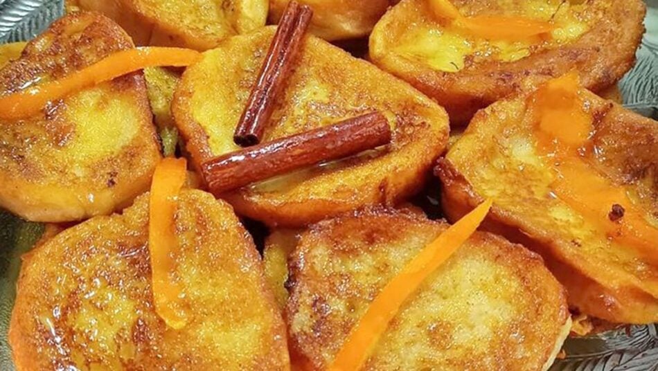 Surpreenda com estas Rabanadas de Natal com Calda de Laranja