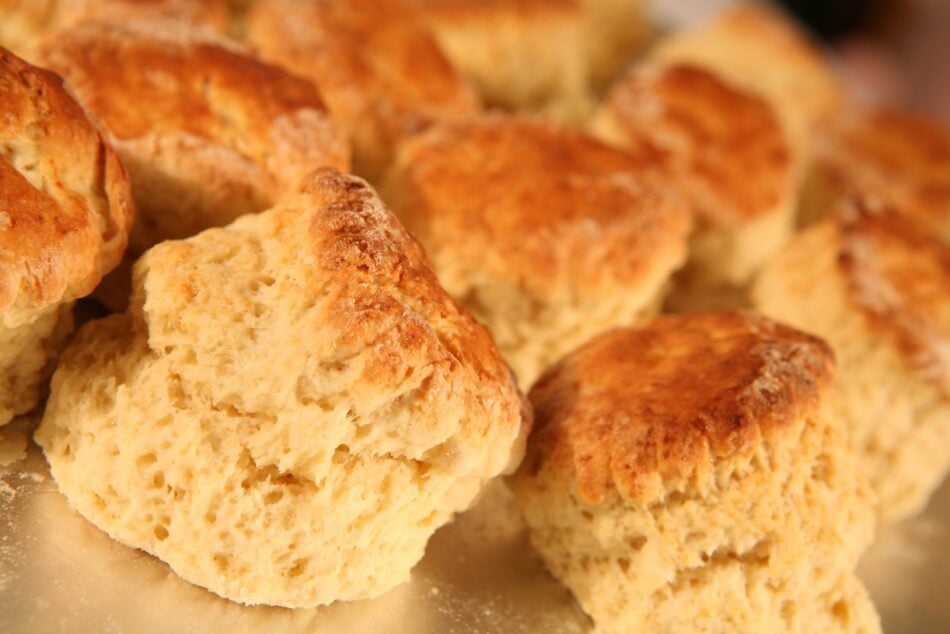Experimentamos a receita de Scones com farinha de milho do marco Costa e adoramos
