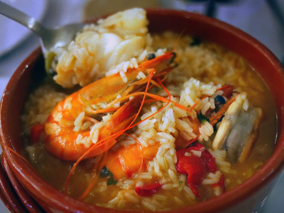 Arroz de Marisco cremoso e fácil de fazer (segue esta receita simples!)